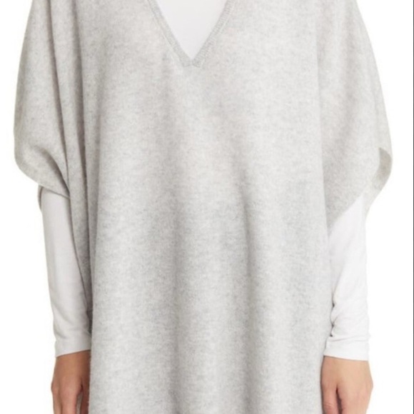 Nordstrom Light Gray V-Neck Sweater Poncho Womens One Size...